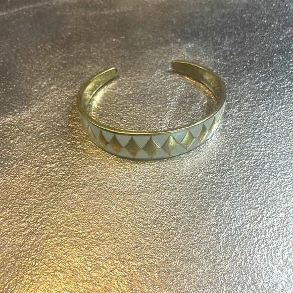 Lucky Brand Bracelet Cuff Slightly Adjustable - Picture 1 of 3